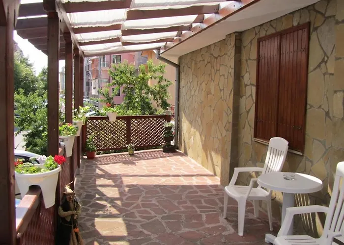 Отель House Sofia Свети-Влас